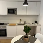 Sostoa Homes דירה *